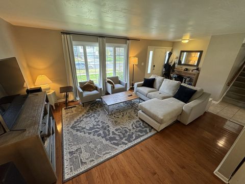 Tiny photo for 926 Cherry Lane, Lombard, IL 60148 (MLS # 12516083)