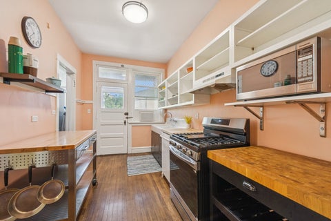 Tiny photo for 5487 S Cornell Avenue #3, Chicago, IL 60615 (MLS # 12745503)