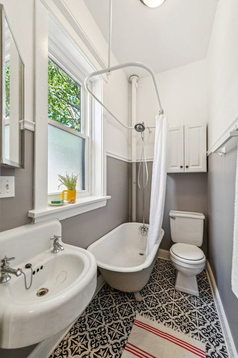 Tiny photo for 5487 S Cornell Avenue #3, Chicago, IL 60615 (MLS # 12745503)