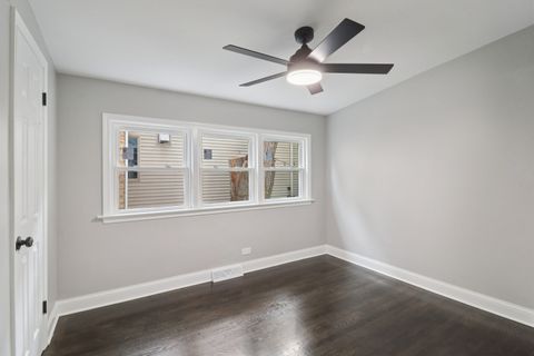 Tiny photo for 333 Elm Street, Glen Ellyn, IL 60137 (MLS # 12496305)