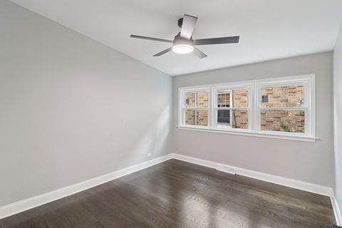Tiny photo for 333 Elm Street, Glen Ellyn, IL 60137 (MLS # 12496305)