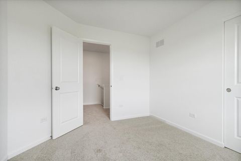 Tiny photo for 1759 Breton Avenue, North Aurora, IL 60542 (MLS # 12494856)