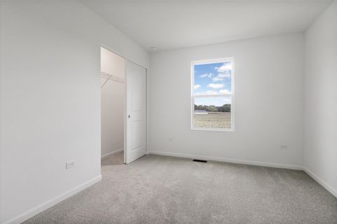 Tiny photo for 1759 Breton Avenue, North Aurora, IL 60542 (MLS # 12494856)