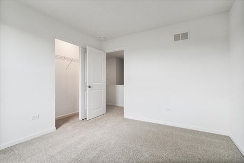 Tiny photo for 1759 Breton Avenue, North Aurora, IL 60542 (MLS # 12494856)