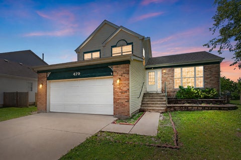 Photo of 479 BLUEBIRD Drive, Bolingbrook, IL 60440 (MLS # 12670065)