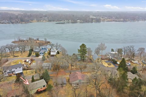 Tiny photo for 4519 W Shore Drive, Wonder Lake, IL 60097 (MLS # 12585476)