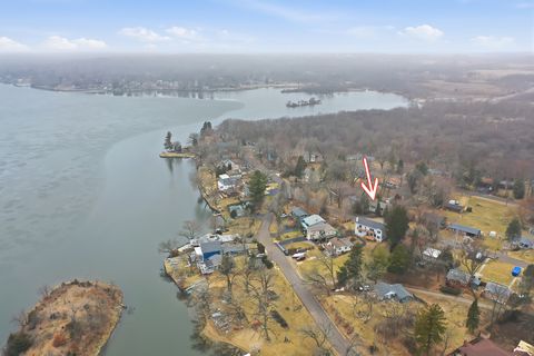 Tiny photo for 4519 W Shore Drive, Wonder Lake, IL 60097 (MLS # 12585476)