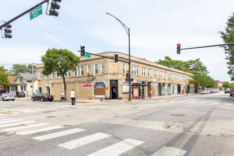 7451 S Yates Boulevard Chicago IL 60649