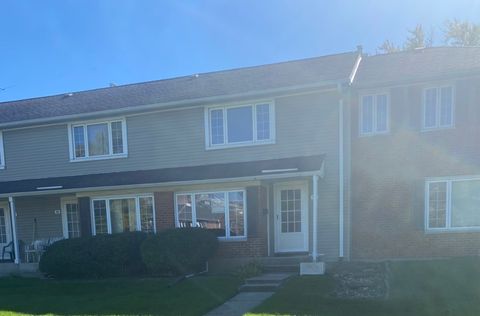 97 Norwood Boulevard Park Forest IL 60466