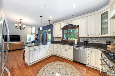 Tiny photo for 2735 Kendridge Lane, Aurora, IL 60502 (MLS # 12501753)