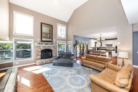 Tiny photo for 2735 Kendridge Lane, Aurora, IL 60502 (MLS # 12501753)