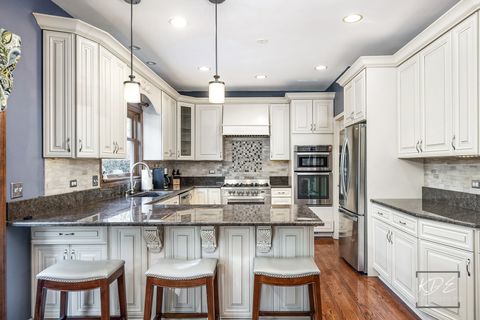 Tiny photo for 2735 Kendridge Lane, Aurora, IL 60502 (MLS # 12501753)