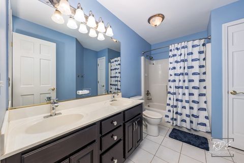 Tiny photo for 2735 Kendridge Lane, Aurora, IL 60502 (MLS # 12501753)