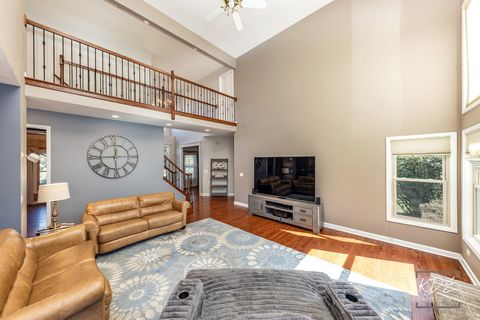 Tiny photo for 2735 Kendridge Lane, Aurora, IL 60502 (MLS # 12501753)