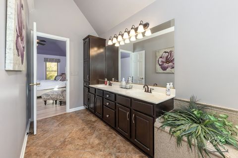 Tiny photo for 2735 Kendridge Lane, Aurora, IL 60502 (MLS # 12501753)