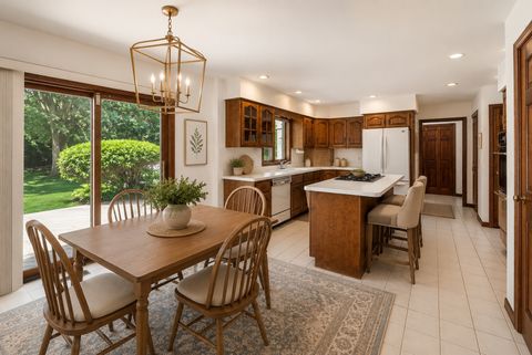 Tiny photo for 10 Century Court, Oswego, IL 60543 (MLS # 12615437)