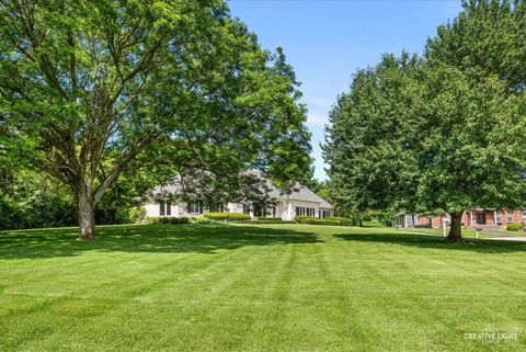 Tiny photo for 10 Century Court, Oswego, IL 60543 (MLS # 12615437)