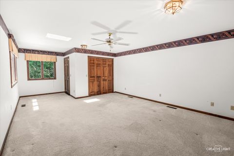 Tiny photo for 10 Century Court, Oswego, IL 60543 (MLS # 12615437)