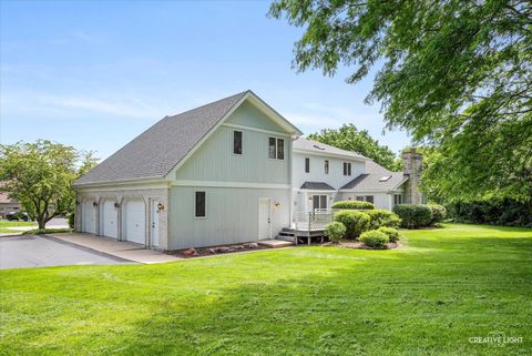 Tiny photo for 10 Century Court, Oswego, IL 60543 (MLS # 12615437)