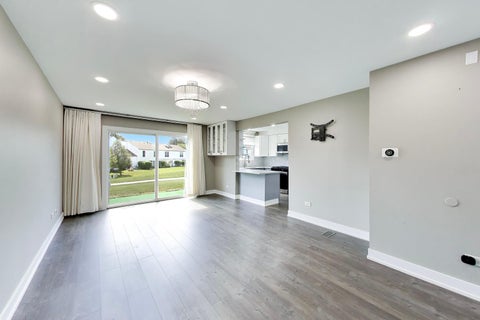 Tiny photo for 227 E Shag Bark Lane, Streamwood, IL 60107 (MLS # 12759138)