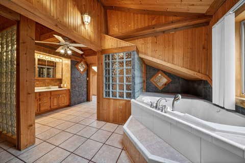 Tiny photo for 6N263 River Drive, St. Charles, IL 60174 (MLS # 12519035)