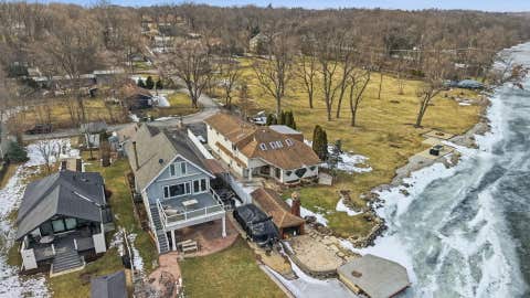 Tiny photo for 6N263 River Drive, St. Charles, IL 60174 (MLS # 12519035)