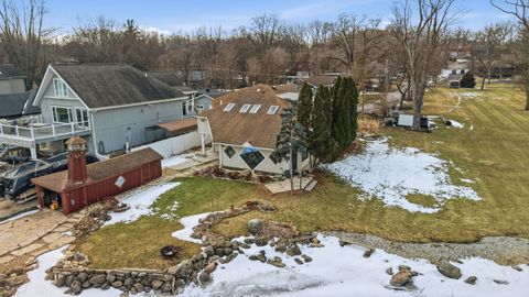 Tiny photo for 6N263 River Drive, St. Charles, IL 60174 (MLS # 12519035)