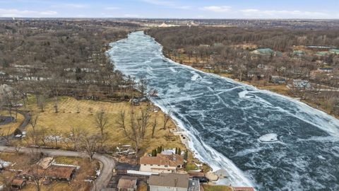 Tiny photo for 6N263 River Drive, St. Charles, IL 60174 (MLS # 12519035)