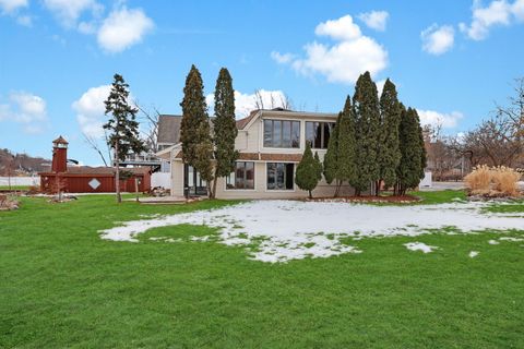 Tiny photo for 6N263 River Drive, St. Charles, IL 60174 (MLS # 12519035)