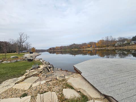 Tiny photo for 6N263 River Drive, St. Charles, IL 60174 (MLS # 12519035)