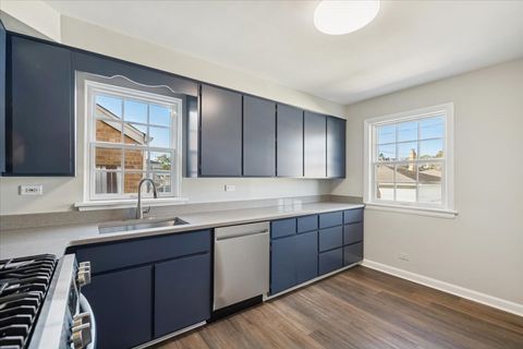 Tiny photo for 1722 N 74th Court, Elmwood Park, IL 60707 (MLS # 12509284)