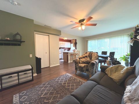 Tiny photo for 2038 College Green Drive, Elgin, IL 60123 (MLS # 12478375)