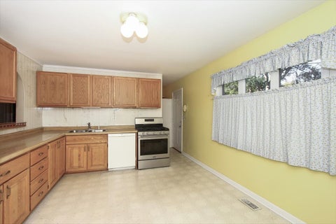 Tiny photo for 1606 Alexander Avenue, Streamwood, IL 60107 (MLS # 12787933)