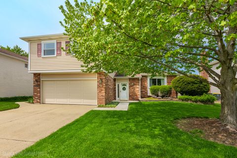 Photo of 1291 Big Horn Trail, Carol Stream, IL 60188 (MLS # 12647318)