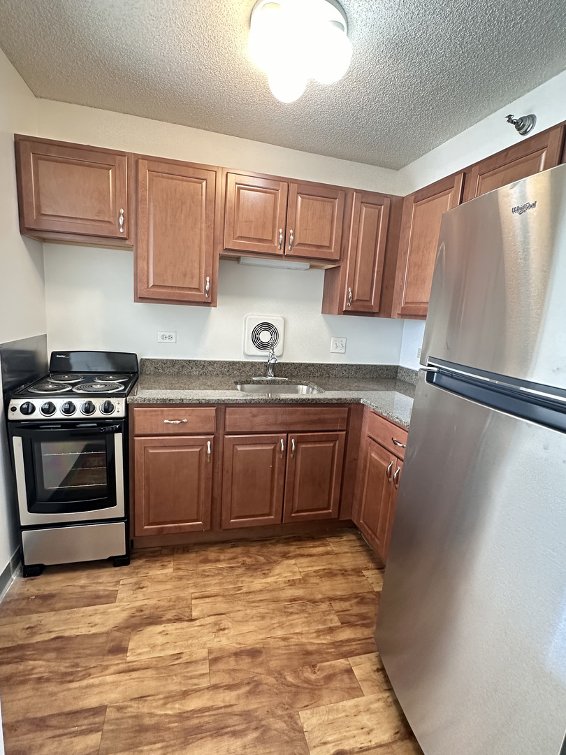 8975 W Golf Road 731