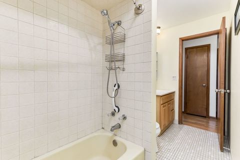 Tiny photo for 6424 163rd Place, Tinley Park, IL 60477 (MLS # 12584150)