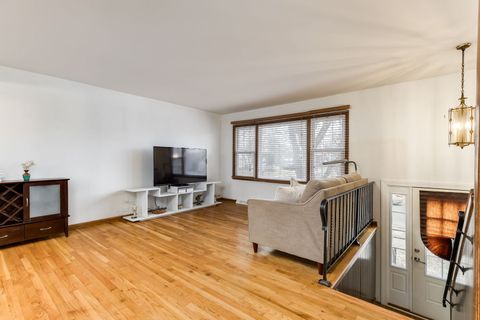 Tiny photo for 6424 163rd Place, Tinley Park, IL 60477 (MLS # 12584150)