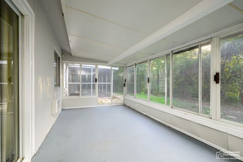 Tiny photo for 17640 Central Park Avenue, Country Club Hills, IL 60478 (MLS # 12474904)