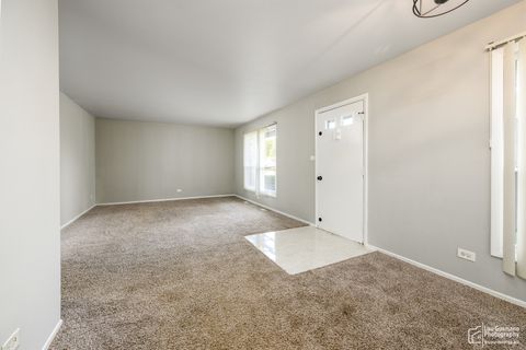 Tiny photo for 17640 Central Park Avenue, Country Club Hills, IL 60478 (MLS # 12474904)