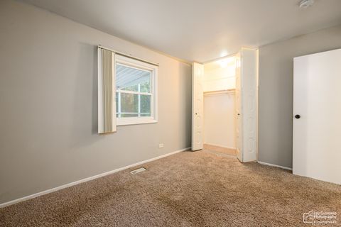 Tiny photo for 17640 Central Park Avenue, Country Club Hills, IL 60478 (MLS # 12474904)