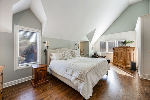 Tiny photo for 5826 Giddings Avenue, Hinsdale, IL 60521 (MLS # 12788241)