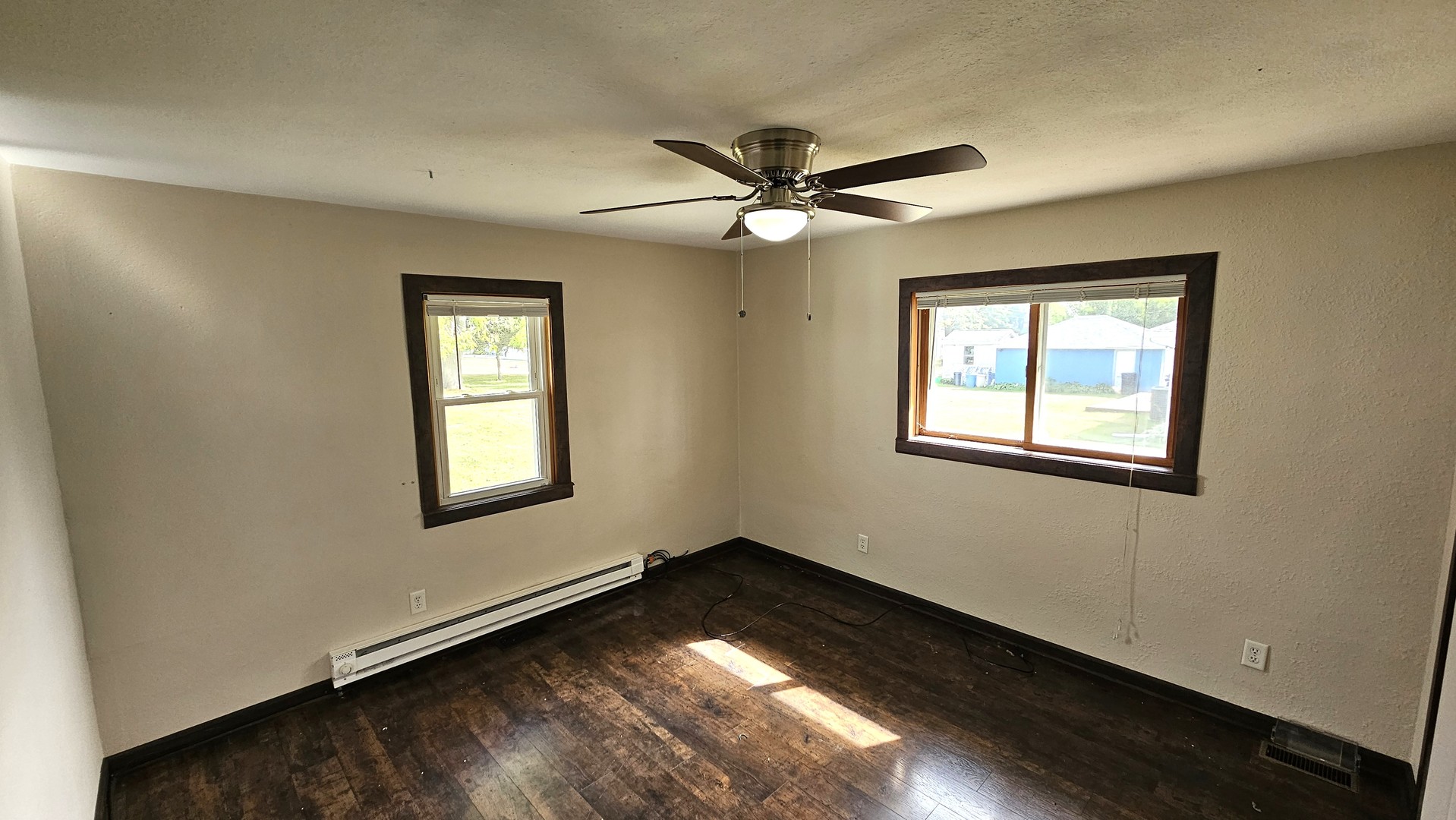 Seward, Illinois 61077, United States, 4 Bedrooms Bedrooms, ,2 BathroomsBathrooms,Residential,Active,226827