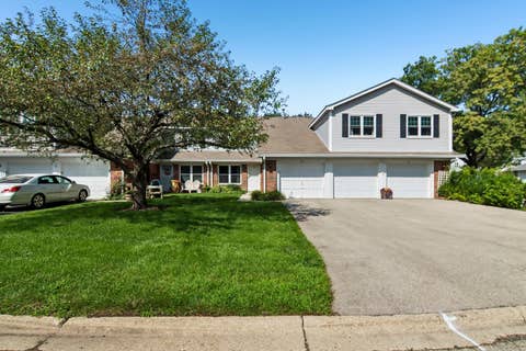 Photo of 45 Willow Circle, Cary, IL 60013 (MLS # 12736094)