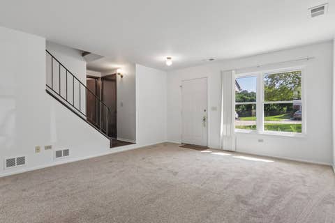 Tiny photo for 45 Willow Circle, Cary, IL 60013 (MLS # 12736094)