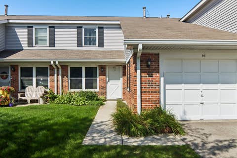 Tiny photo for 45 Willow Circle, Cary, IL 60013 (MLS # 12736094)