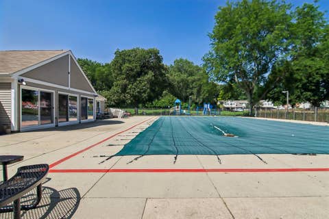 Tiny photo for 45 Willow Circle, Cary, IL 60013 (MLS # 12736094)