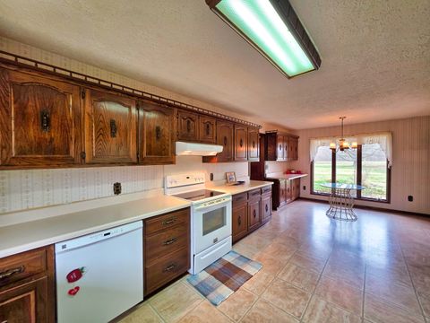 Tiny photo for 1022 Grouse Lane, Louisville, IL 62858 (MLS # 12593382)