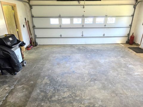 Tiny photo for 1022 Grouse Lane, Louisville, IL 62858 (MLS # 12593382)