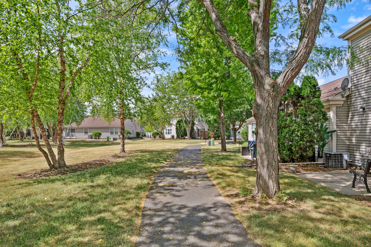 773 Village Circle
