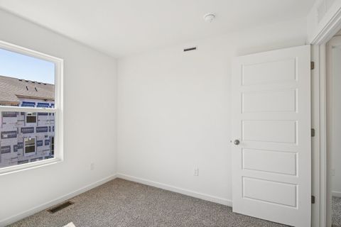 Tiny photo for 905 Briar Glen Court, Hampshire, IL 60140 (MLS # 12508392)